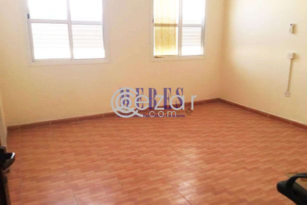 1 Bedroom Unfurnished Flat in Al Rawda - صورة %index%