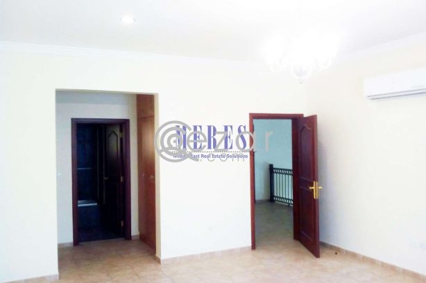 3 Bedroom Compound Villa in Ain Khaled - صورة %index%