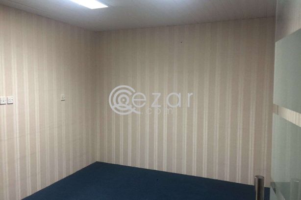 For rent office in Al Sadd Street consists of 7 rooms photo %index%