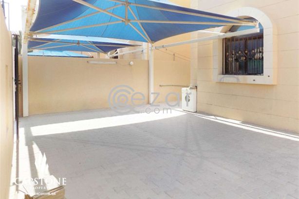 Well-located Standalone Villa in Al Sadd - صورة %index%