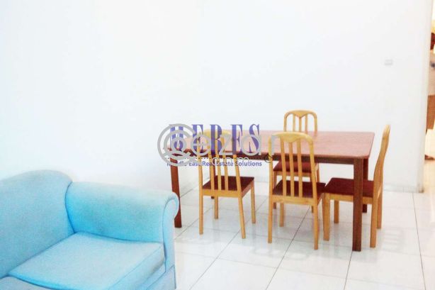 2 BHK Flat in Old Airport photo %index%