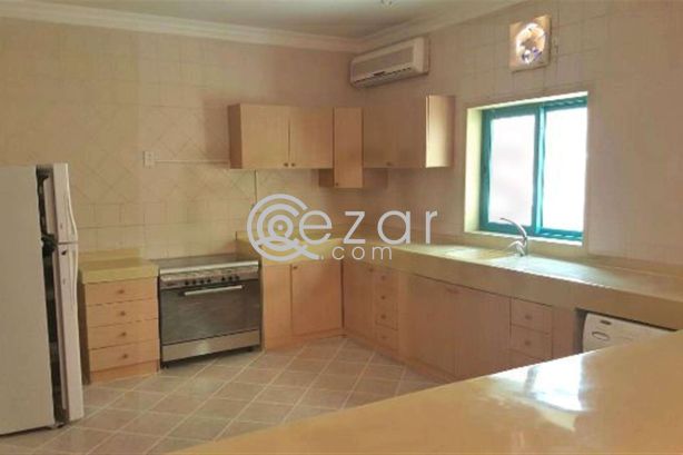 No Commission..Fully Furnished Compound villa, 5BHK Available in Thumama and Roudat - صورة %index%