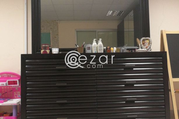 Bedroom for sale photo 3