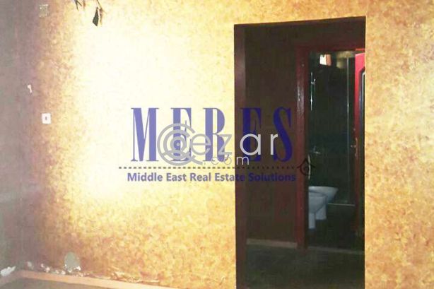 5 Bedroom Stand Alone Villa in Al Hilal - صورة %index%