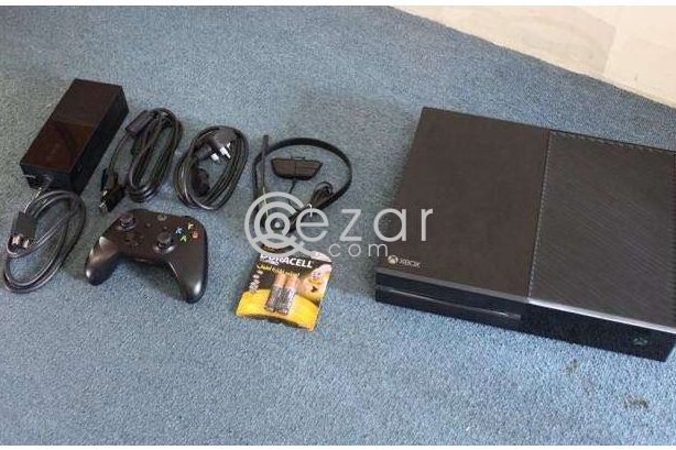 Xbox One- 500GB (With 3 games) photo 4