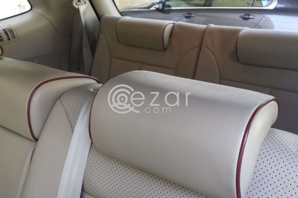 2009 Hyundai Santa Fe Fully Loaded, Runs Well, Clean Interior photo 7