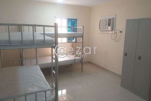Bed space available for ladies in AL Nasr near mirqab mall - صورة %index%