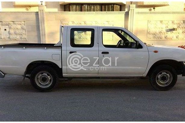Nissan Pick up photo 6