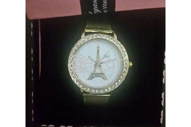 Ladies Eiffel Tower Watch with Box photo 2