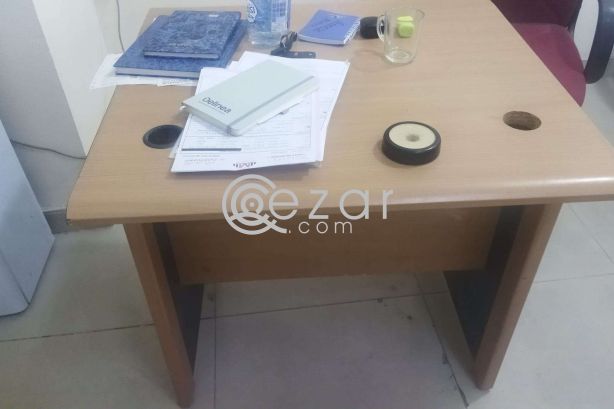 5 desk difrent model one Sofa 3 Sitter with Tea Table free photo 6