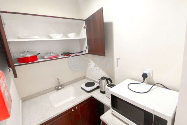 Offering Affordable 1BHK Hotel Apartment (Monthly) - صورة %index%