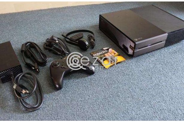 Xbox One- 500GB (With 3 games) photo 2