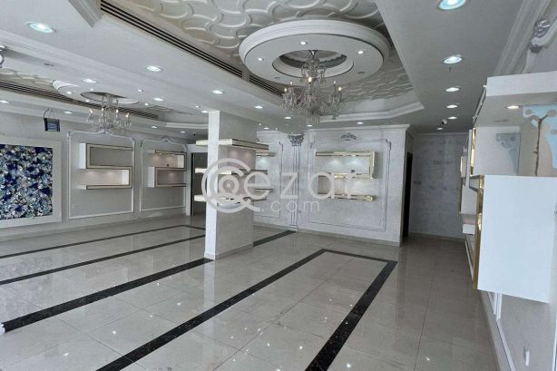 Commercial shop for rent 12000/M Each shop EXCLUDED KAHARAM - صورة %index%