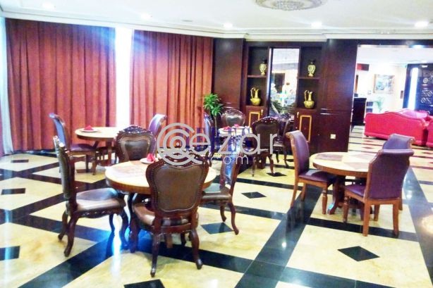 5 Bedroom Compound Villa in Abu Hamour - صورة %index%