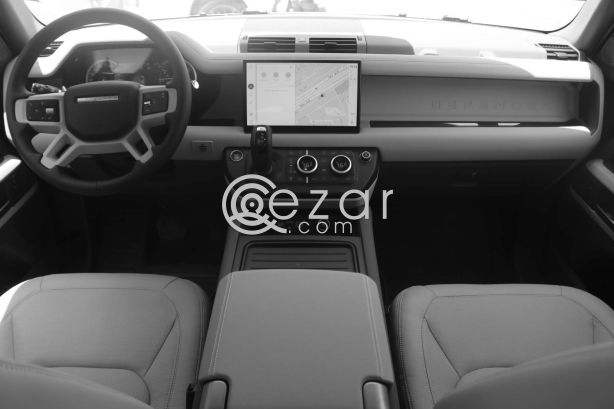 Land Rover Defender  2023 photo 6