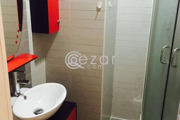 Fully furnished appartment in Umm Ghwailina photo %index%