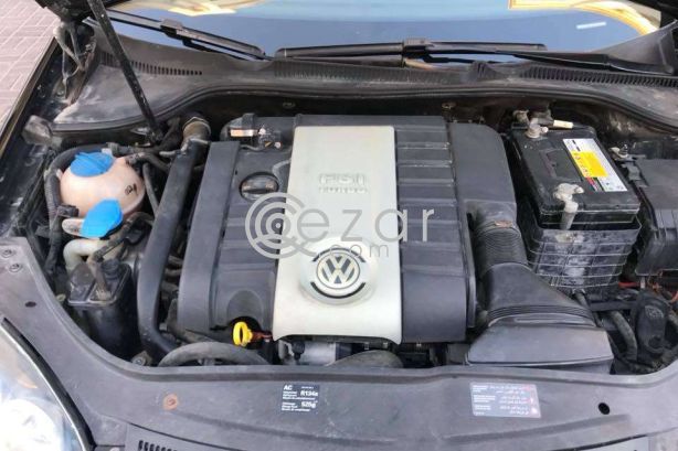 2009 Volkswagen Golf GTi 24,000 QAR - صورة 5