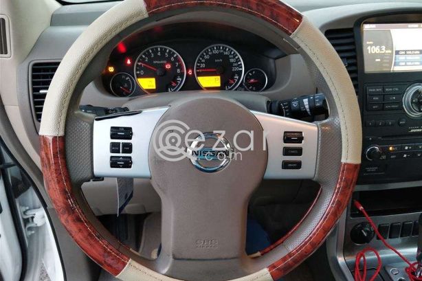 Nissan Pathfinder 2011 Model photo 14