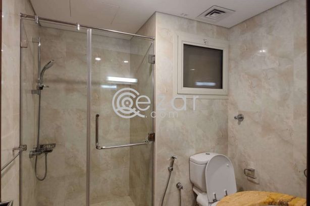 LUXURY WELL FURNISHED FLAT WITH LOW RENT - صورة %index%