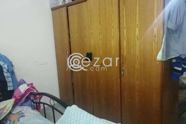 Fully furnished room photo 3