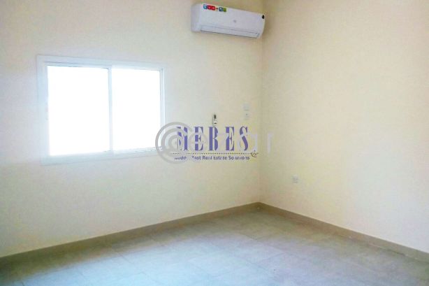 3 Bedroom Compound Villa in Abu Hamour - صورة %index%