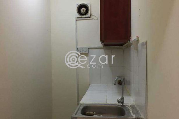 Studio for rent photo 5