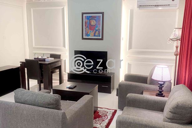 Offering Affordable 1BHK Hotel Apartment (Monthly) - صورة %index%