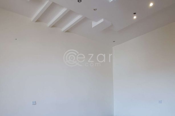 Studio type & Family rooms & Female bed space available in Al Sadd - صورة %index%