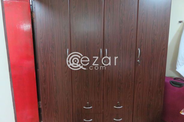 4 doors wardrobe for sale photo 1