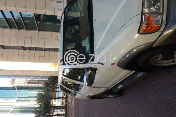 Nissan Pathfinder in Good Condition photo 3