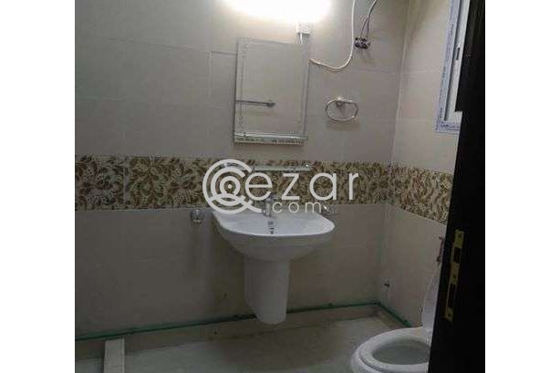 Family accommodation available in Al thumam photo %index%