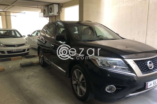 Nissan Pathfinder SV 2013 model for immediate sale photo 6