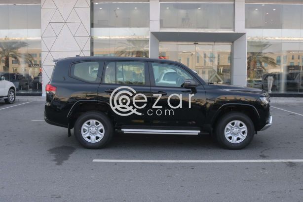 Toyota Land Cruiser GX 2024 photo 3