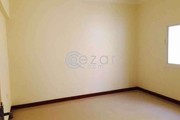 Bed space available in Najma photo 2