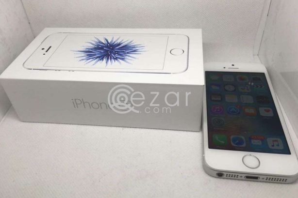 Apple I phone SE photo 1