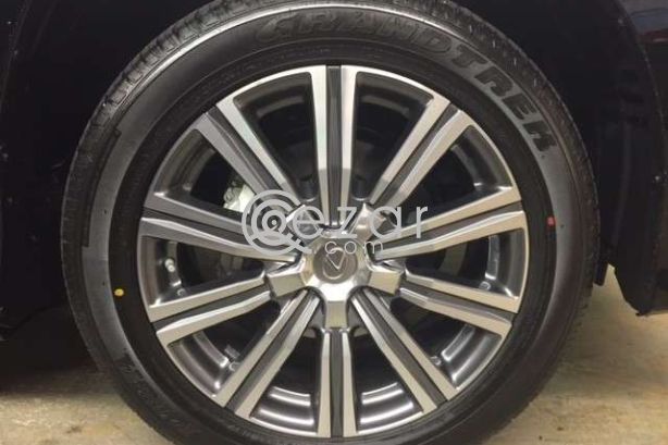 2016 Lexus LX 570 user full option photo 3