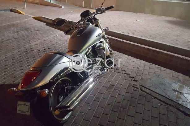 Suzuki Boulevard M1800R- 2400 Km photo 2