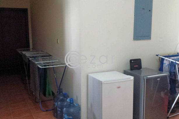 Fully Furnished Bed Space Available for Executive Bachelor photo 3