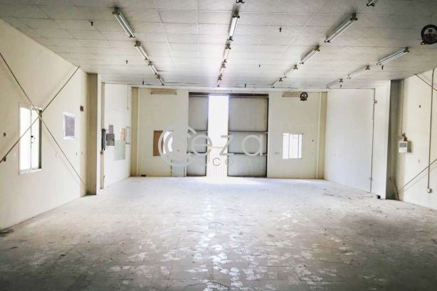 Big Store For Rent with Best Value Offer photo %index%