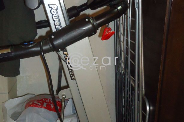 EXPAT LEAVING - FITNESS/BEAUTY ACCESSORIES FOR SALE photo 5