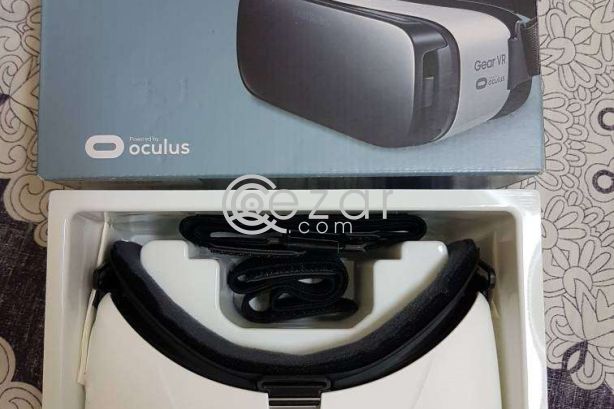 Samsung Gear VR (2016) photo 2