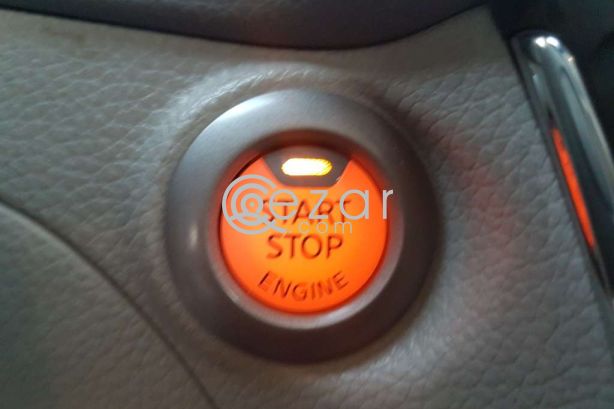 2014 Nissan Sentra SV photo 2