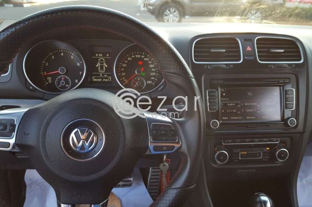 VOLKSWAGEN Golf GTI 2010 DSG - صورة 7