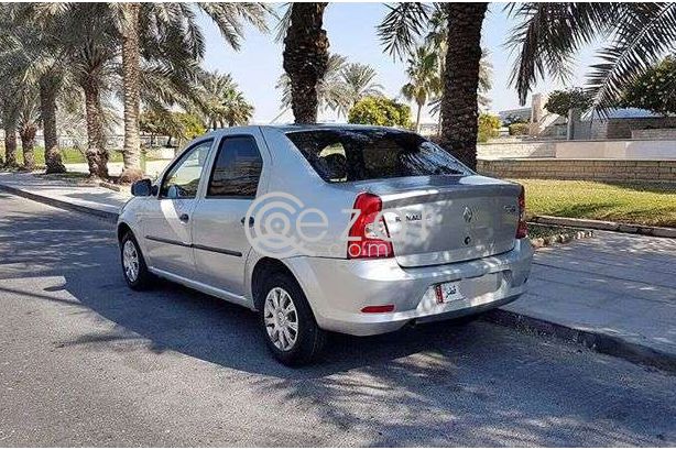 Renault Logan 2012 Only 50,000 km Full Original Paint New Condition photo 2