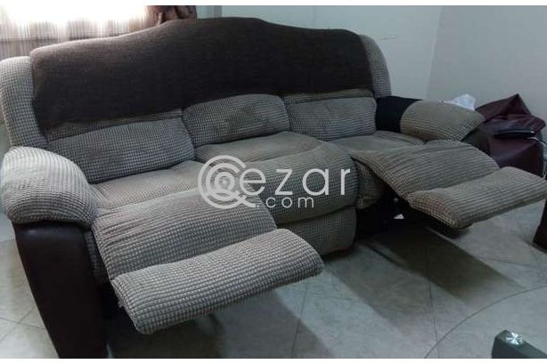 RECLINER SOFA photo 2