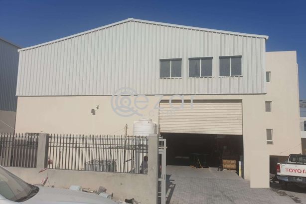Birkat Al Awamer - Warehouse & Accom. For Rent photo 4