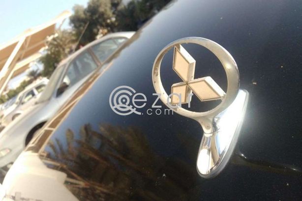 mitsubishi pajero for sale photo 2