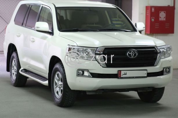 TOYOTA LAND CRUISER 2016 NEW SHAPE photo 3