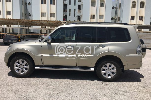 Mitsubishi Pajero 3.5L 2015 Model photo 1