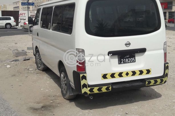 2011 NISSAN URVAN BUS FOR SALE - صورة 1